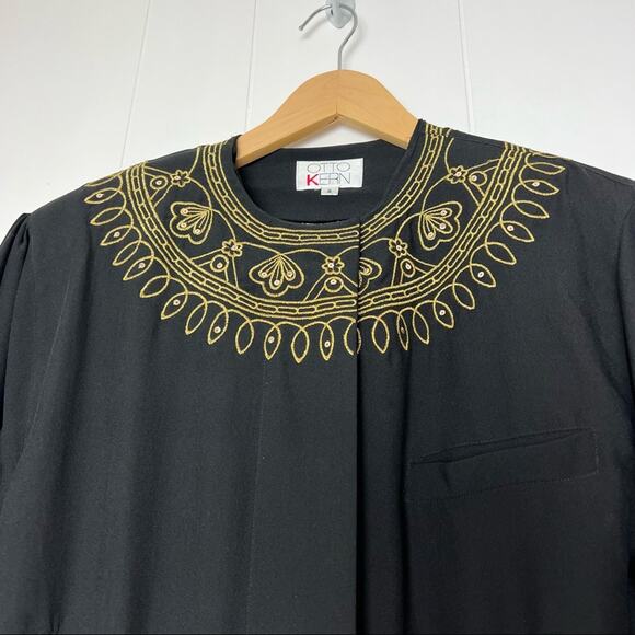 Vintage Otto Kern Black Silk Gold Embroidered Sequin Embellished Blouse Size Med - Picture 12 of 12